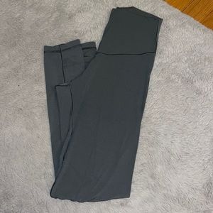 Chill Play Move Aerie leggings